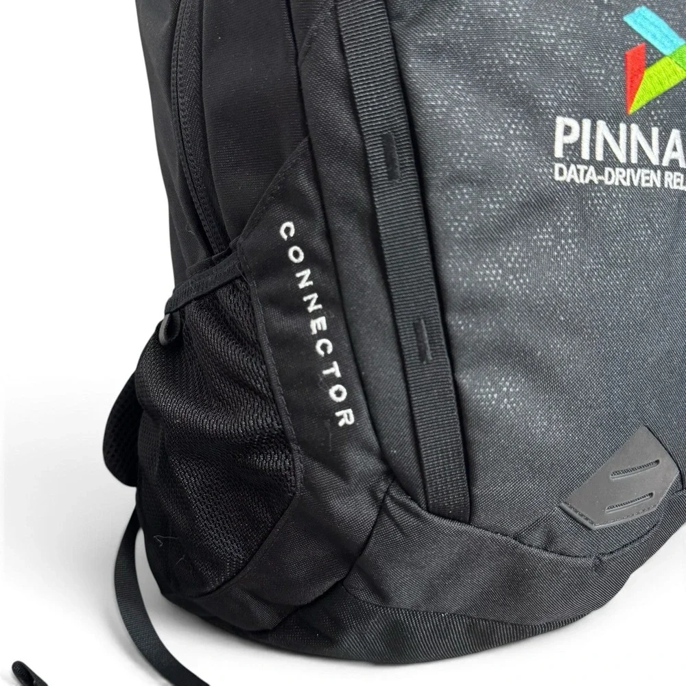 The North Face Connector Backpack 28L Laptop Padded Black Utility Pack NF0A3KX8